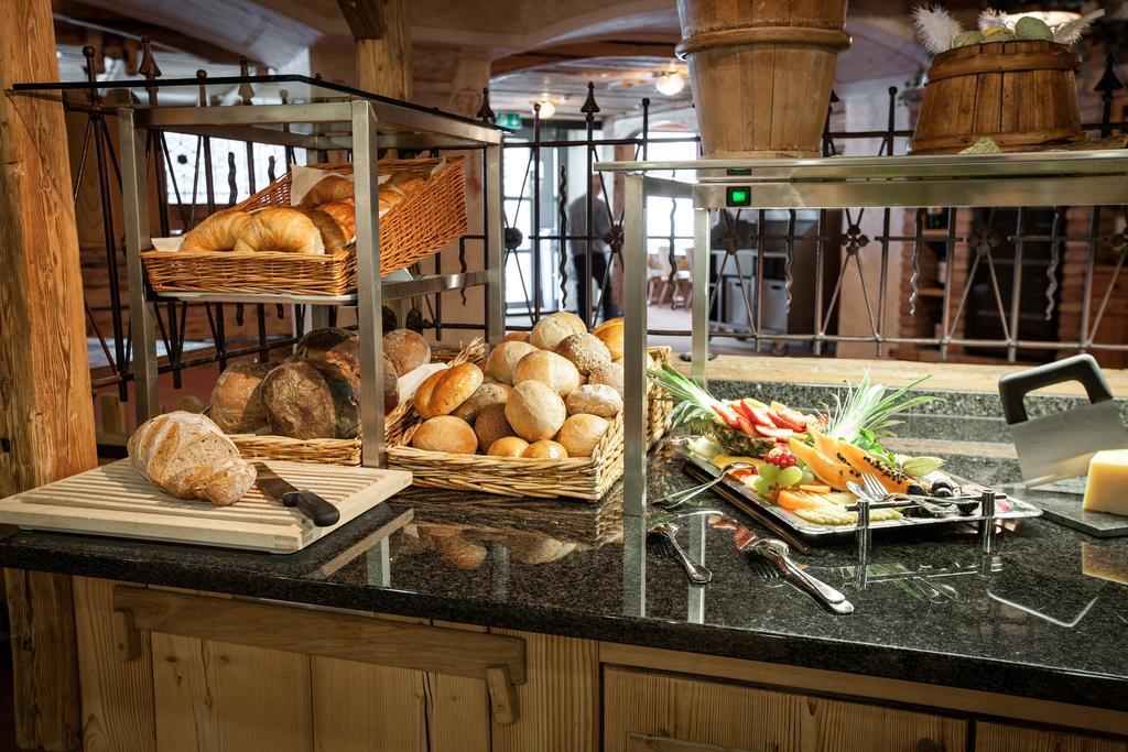Hotel Truebsee - Accessible Only By Cable Car Engelberg