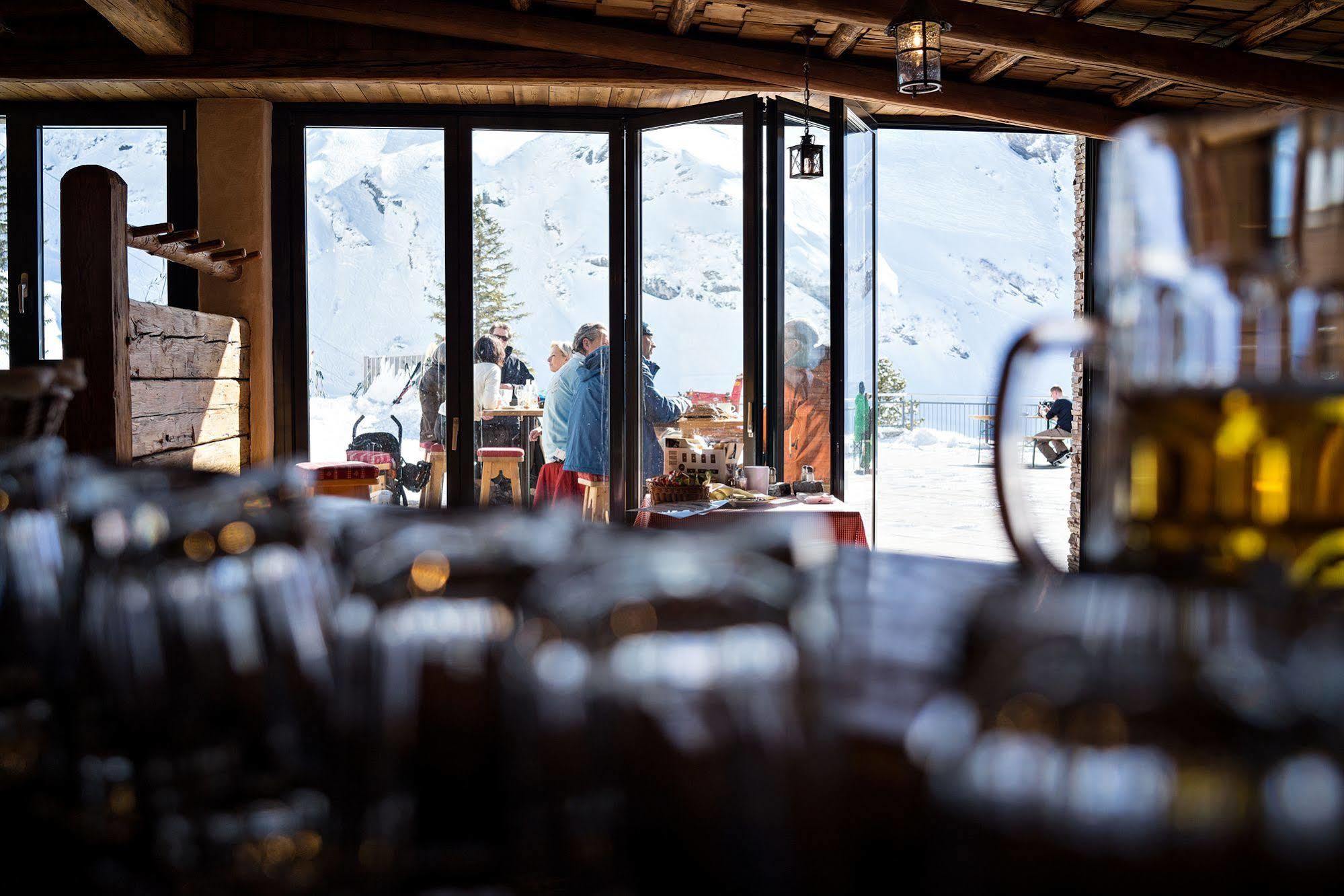 Hotel Truebsee - Accessible Only By Cable Car